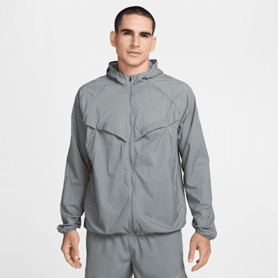 Nike Stride Men's Repel UV Running Jacket. Nike LU